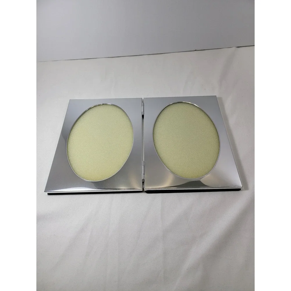 Modern Silver Chrome Double Folding Picture Frame Oval 5x7 Hinged Metal Velvet